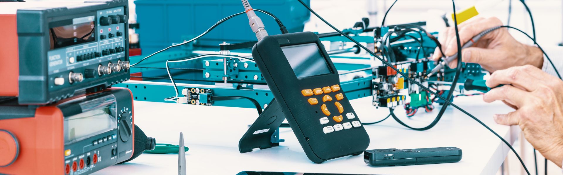 2 dertel assemblaggio schede elettroniche tortona alessandria